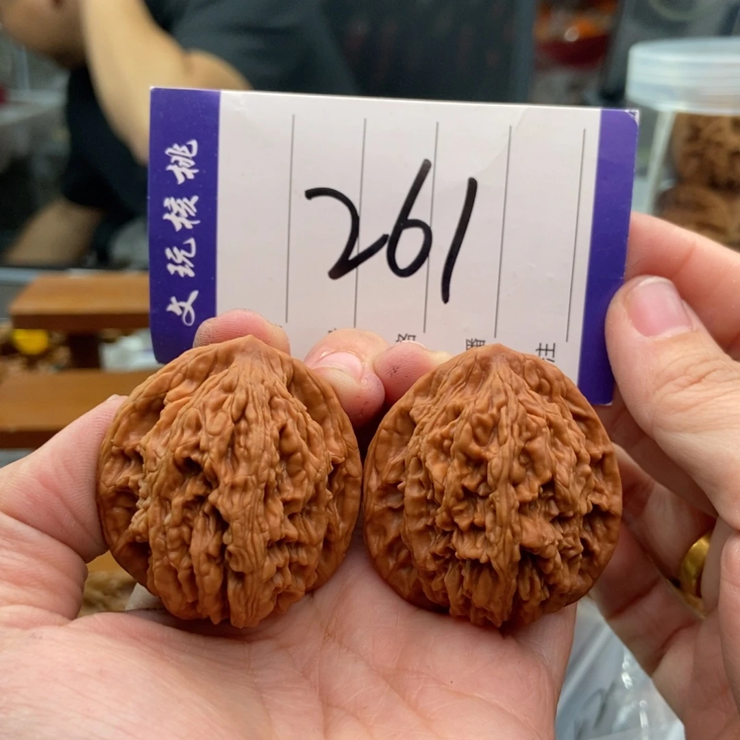 文玩核桃把件40虎头