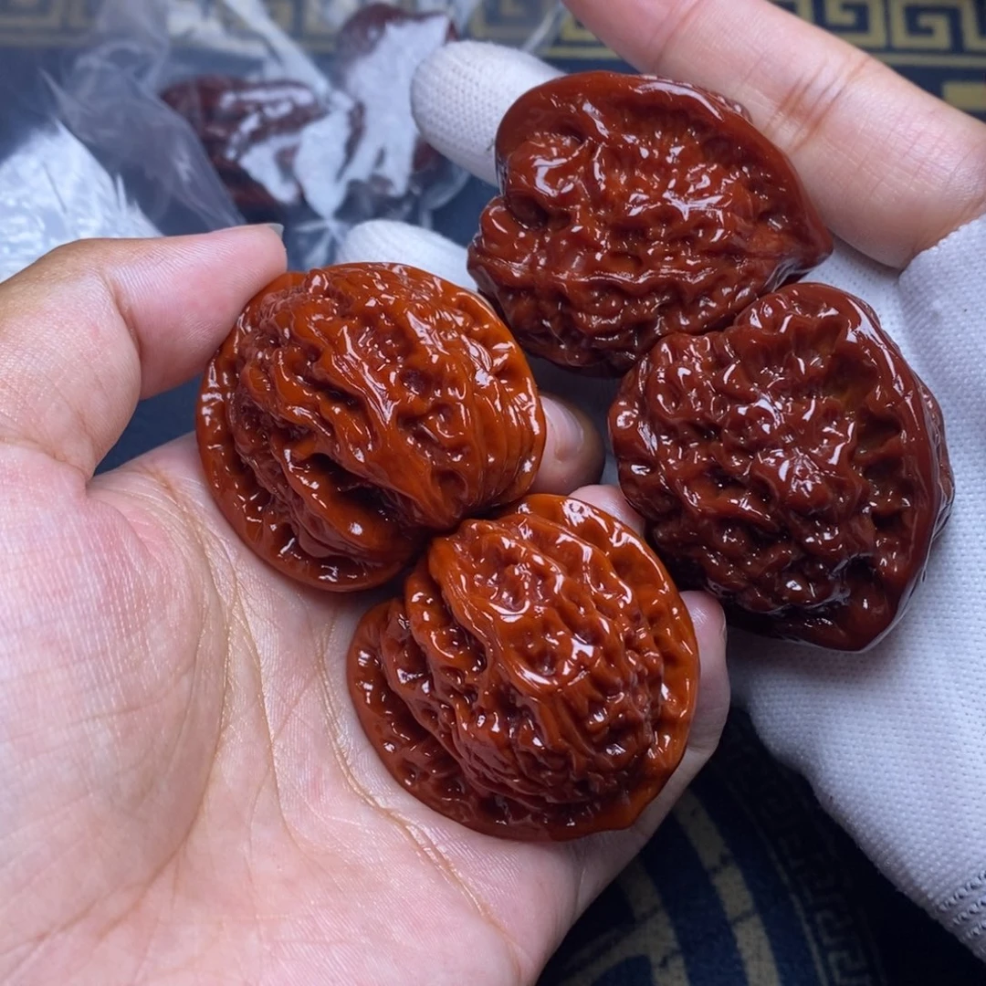 文玩核桃吊坠虎头41