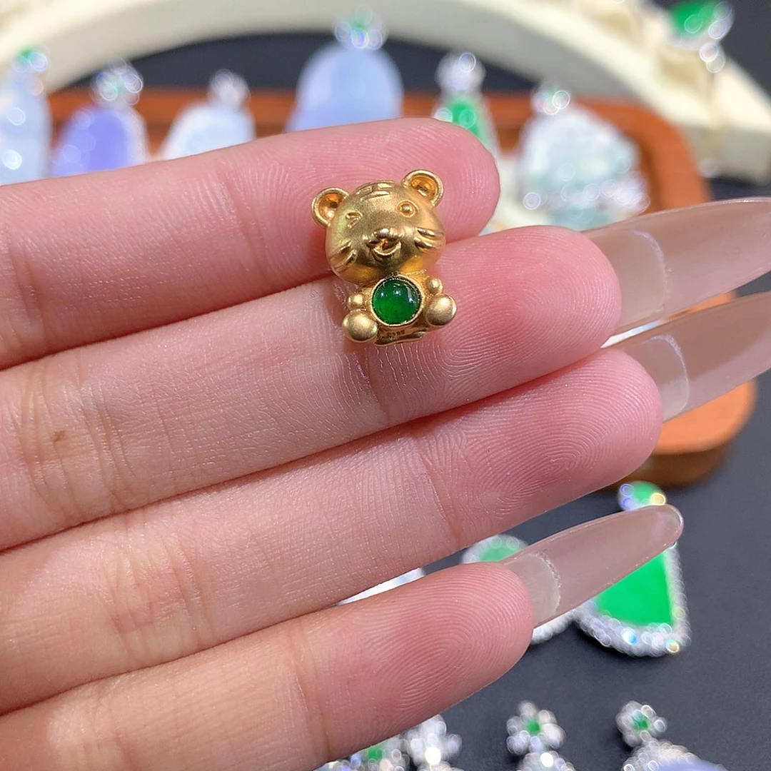 翡翠18K金镶嵌颈饰福利款