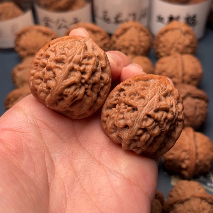 吊坠文玩核桃37红锦鲤