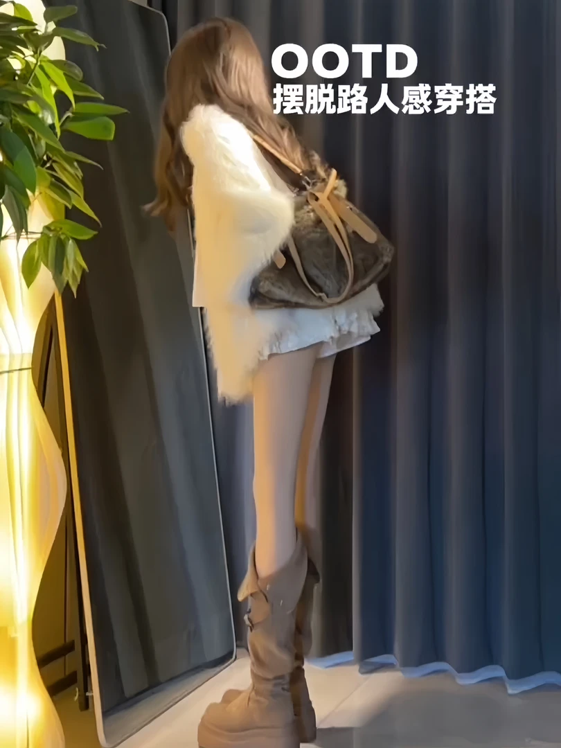 法式气质双排扣毛毛外套女装秋冬季新款飘带衬衫+蓬蓬短裙两件套