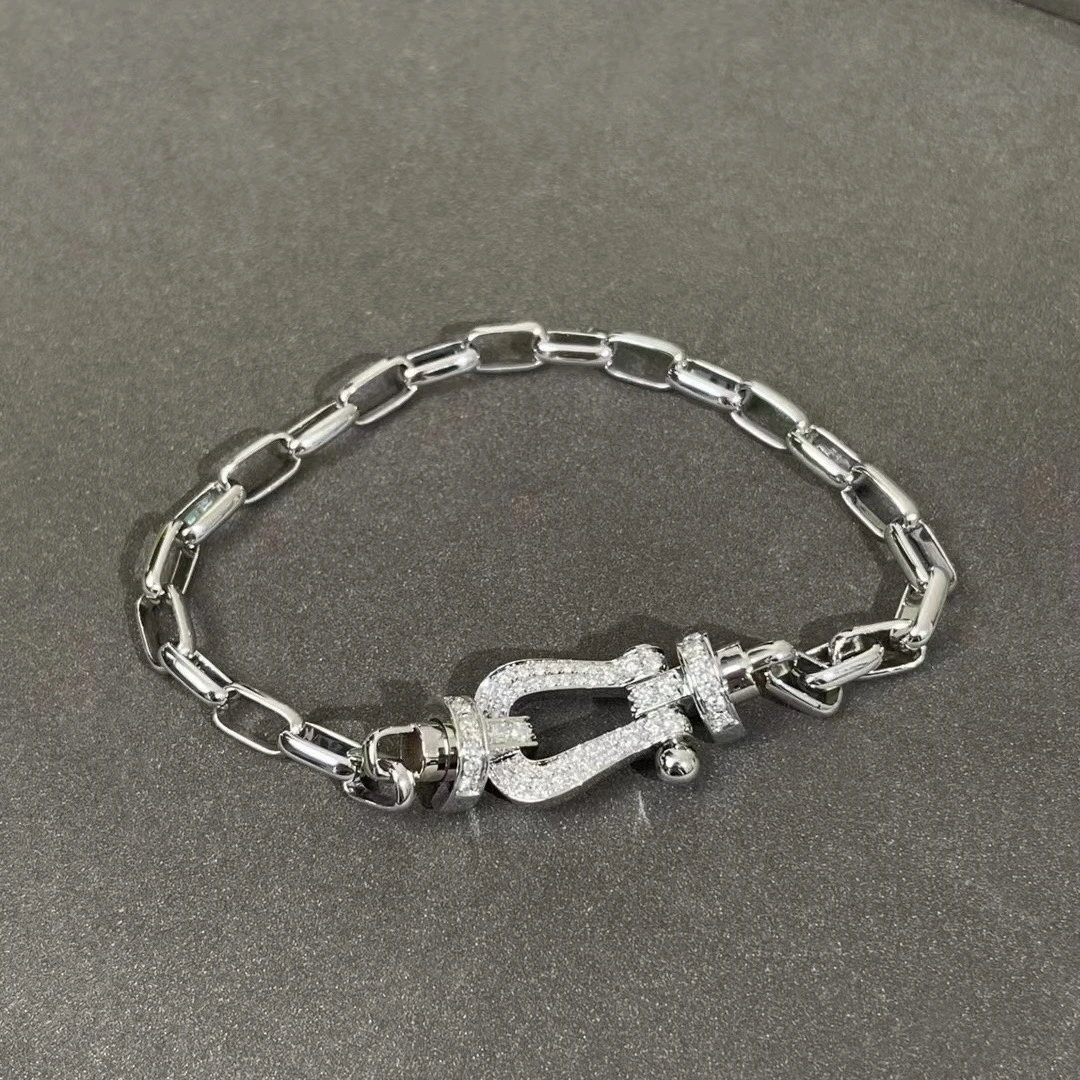 Meizuo珠宝·18k金中号马蹄手链个性款