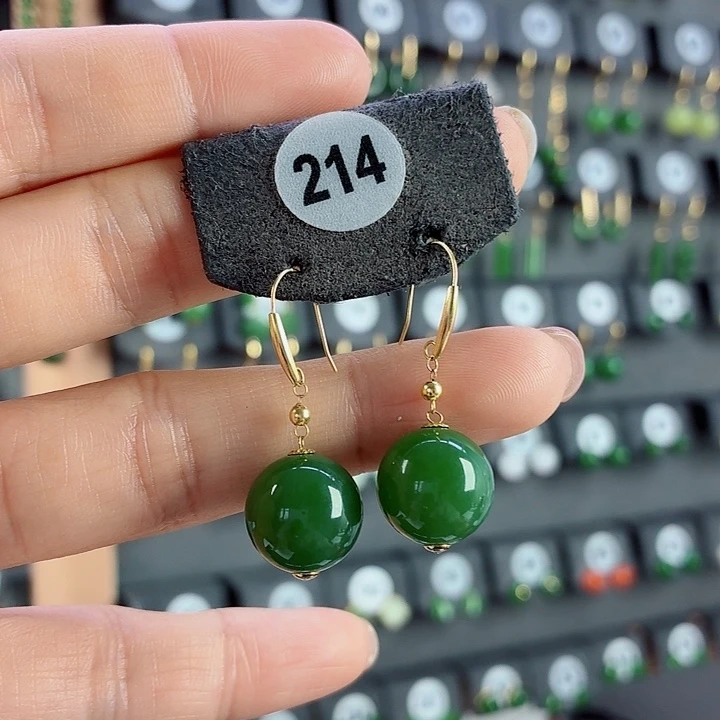 和田玉18K金镶嵌耳饰