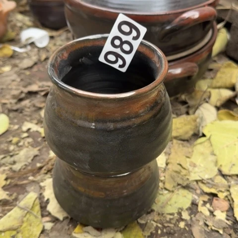 泥塑罐子两只微瑕品