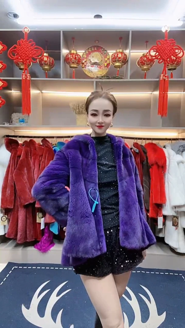 2024新款水貂皮草女款整貂皮大衣短款紫色裘皮大衣水貂皮外套带帽