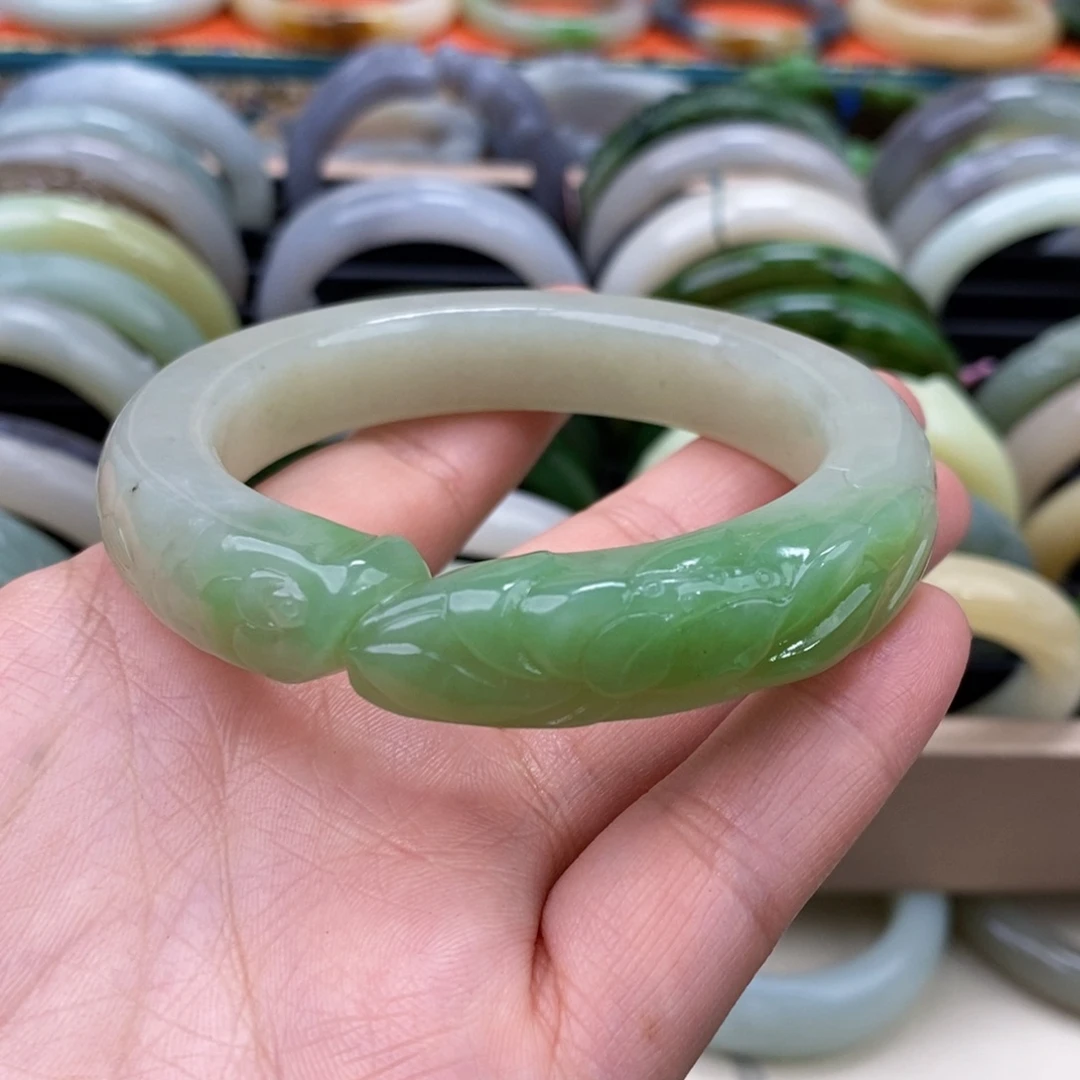 和田玉手镯57.4未镶嵌