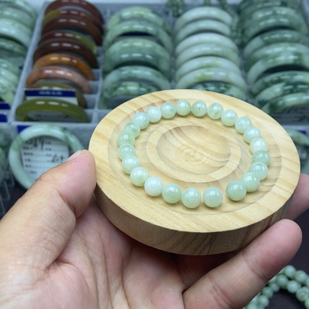 随***n未镶嵌蛇纹石玉手链