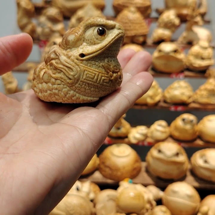 慈***恩竹竹根雕三足金蟾