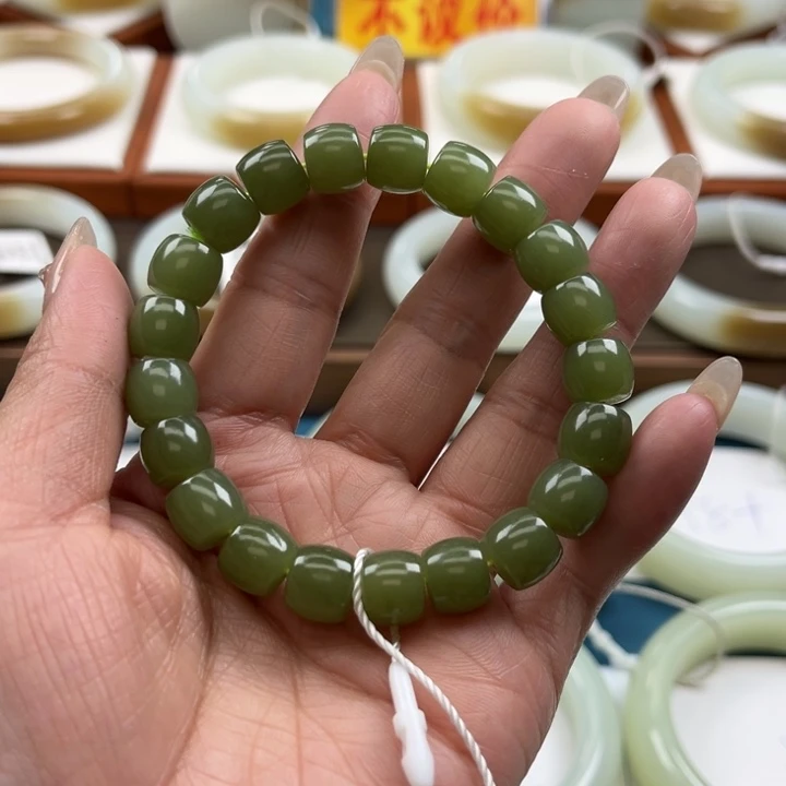 和田玉手链未镶嵌