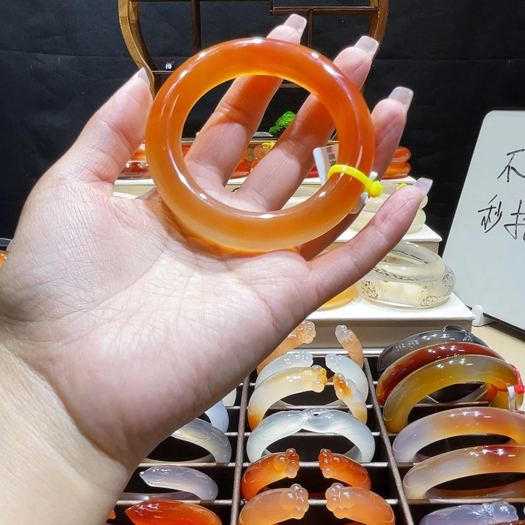 玛瑙/玉髓未镶嵌手镯