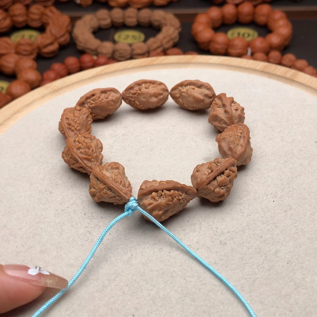 文玩核桃手串麒麟角