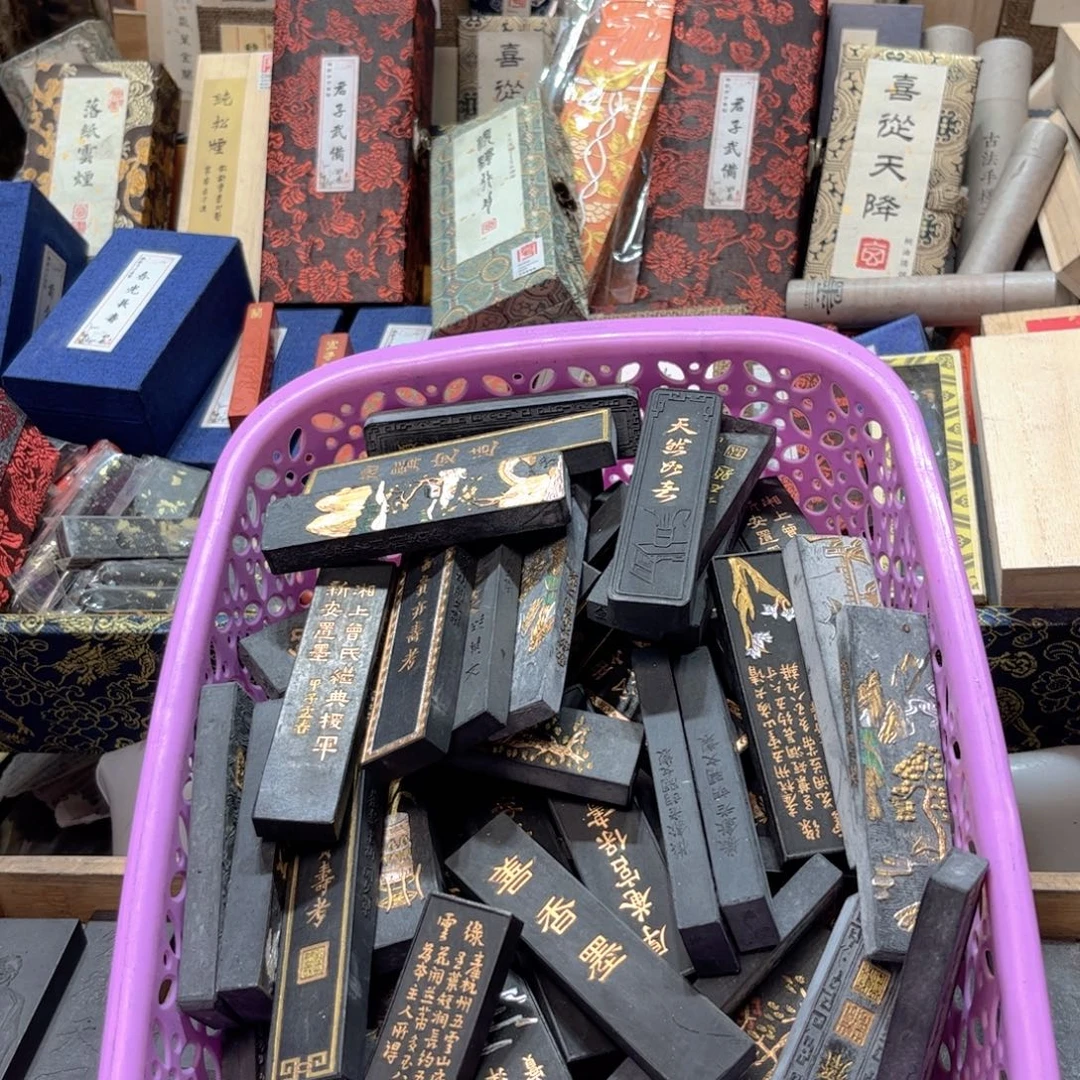 哈哈哈哈哈刚刚8条