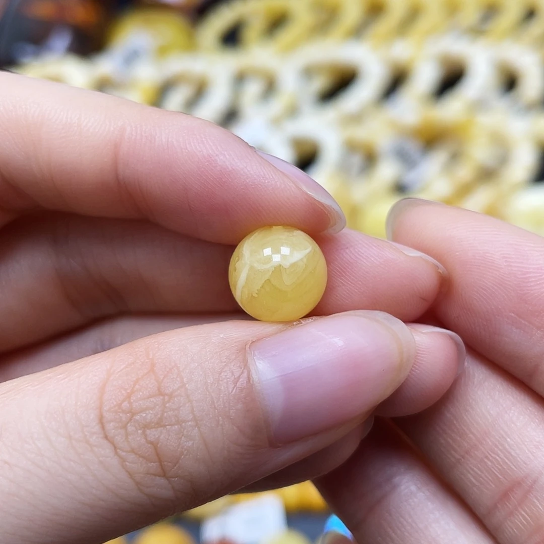 未镶嵌蜜蜡裸石圆珠10.4mm