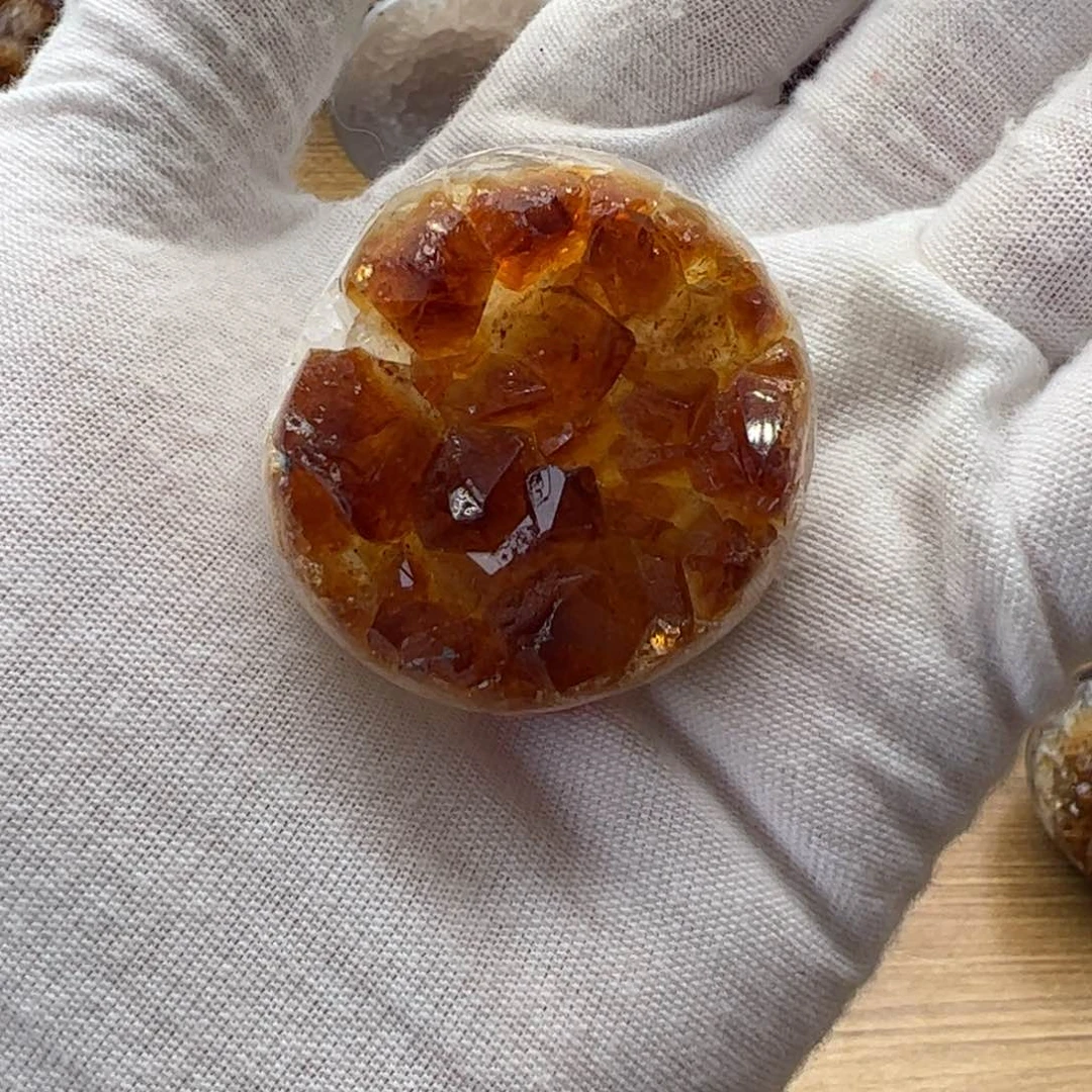 水晶摆件未镶嵌龙蛋56