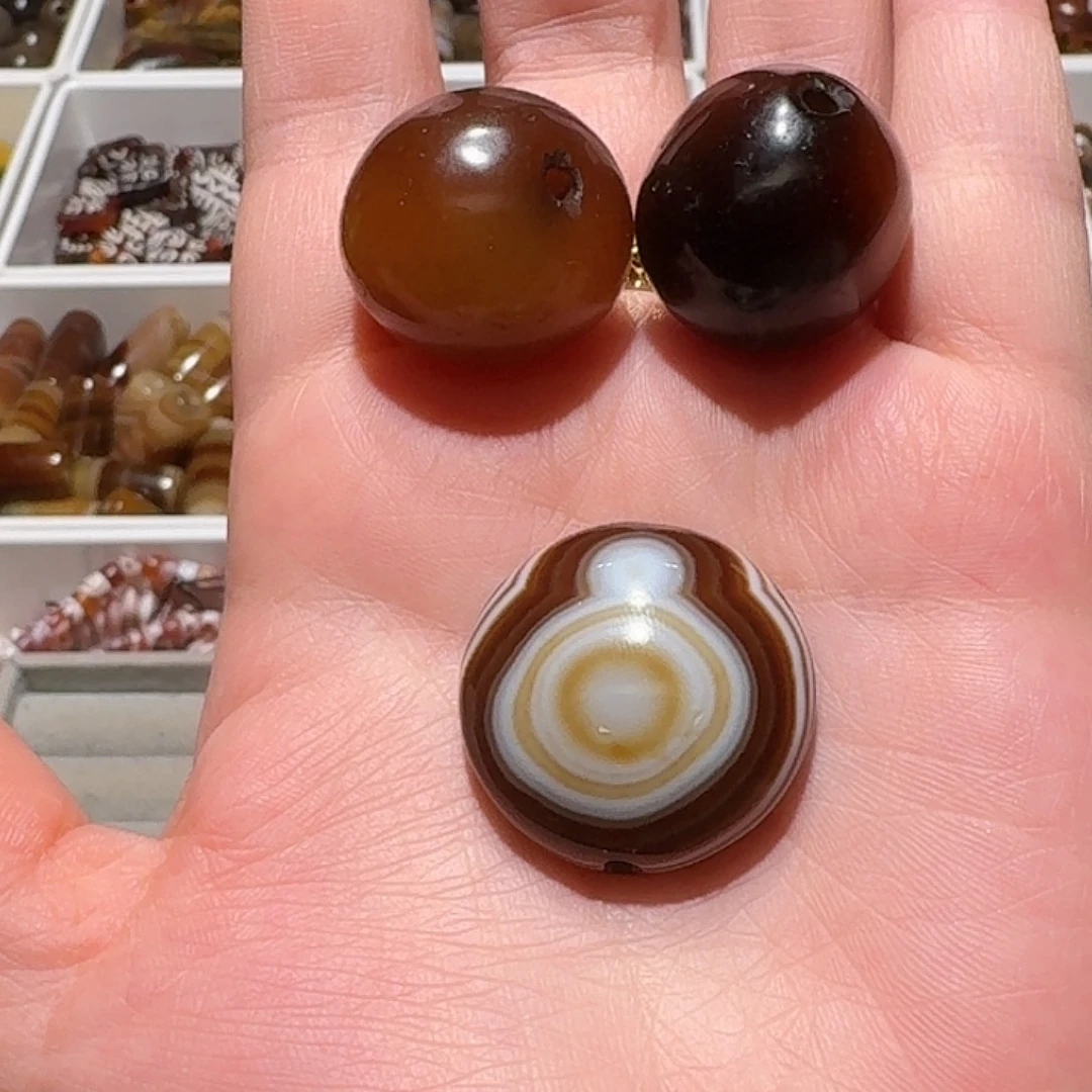 玛瑙/玉髓合金颈饰