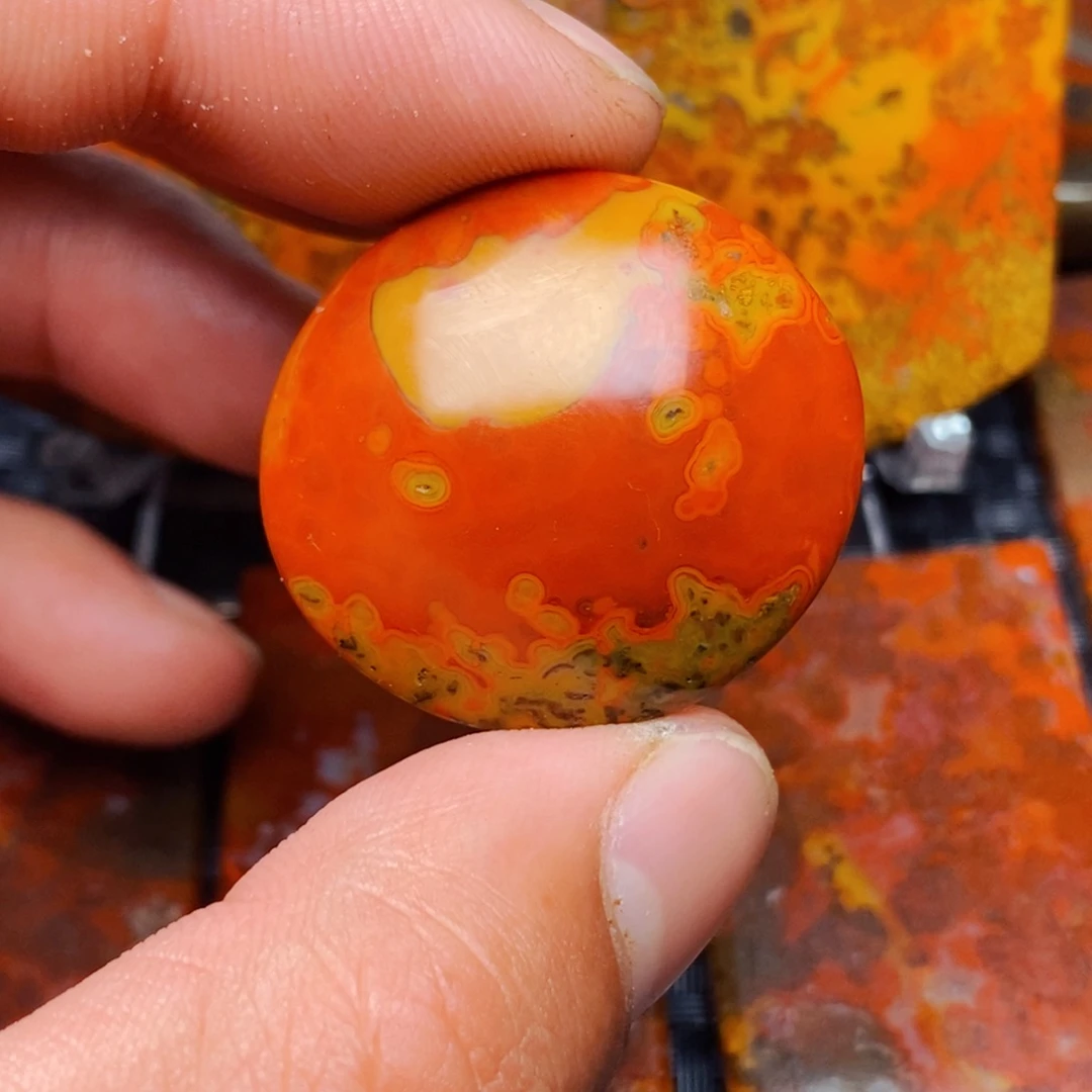 玛瑙/玉髓颈饰未镶嵌楠*