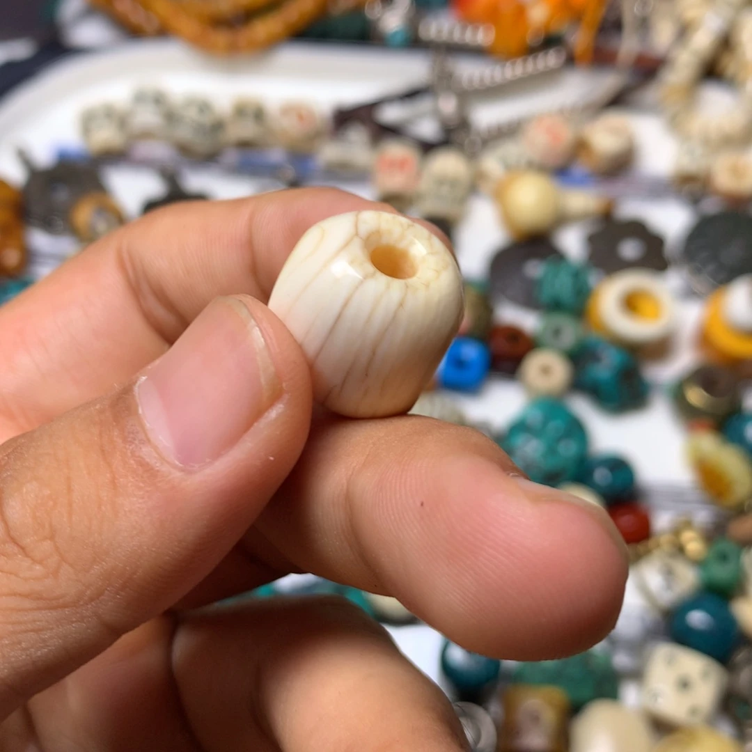 琉璃项圈藏传小元素