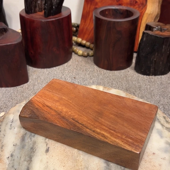 ꧁***꧂紫檀木类端景台檀香