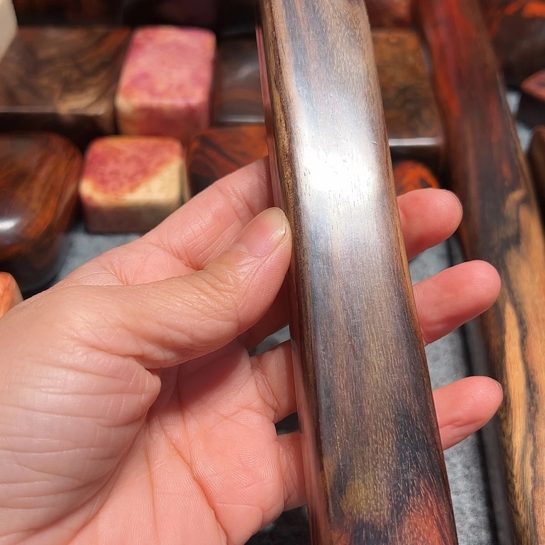 邹***哥交趾黄檀（大红酸枝）