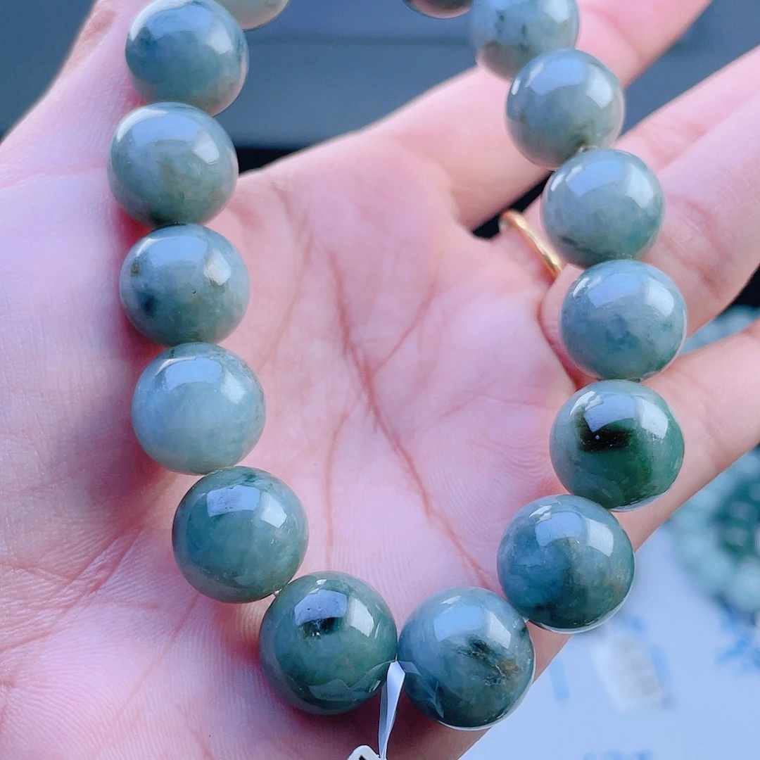定制翡翠未镶嵌珠串