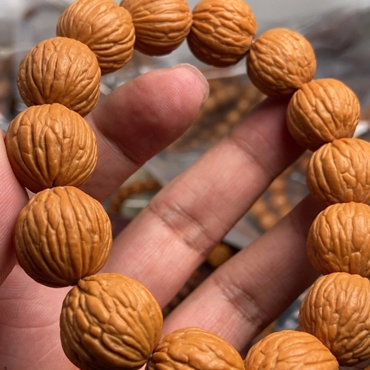 猴头核桃吊坠今天