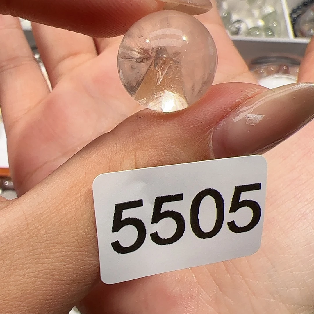 水晶未镶嵌大型摆件（非配饰）