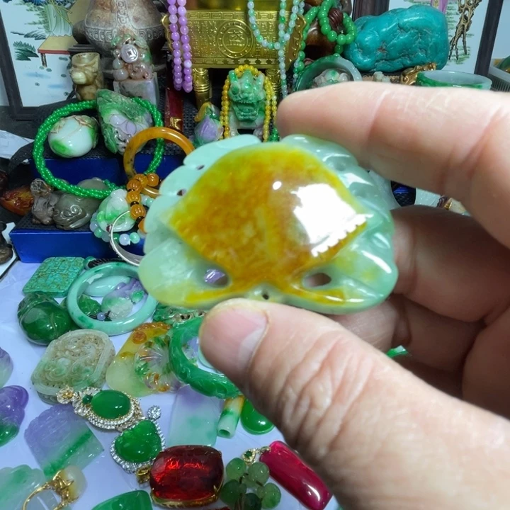 滴血莲花菩提把件