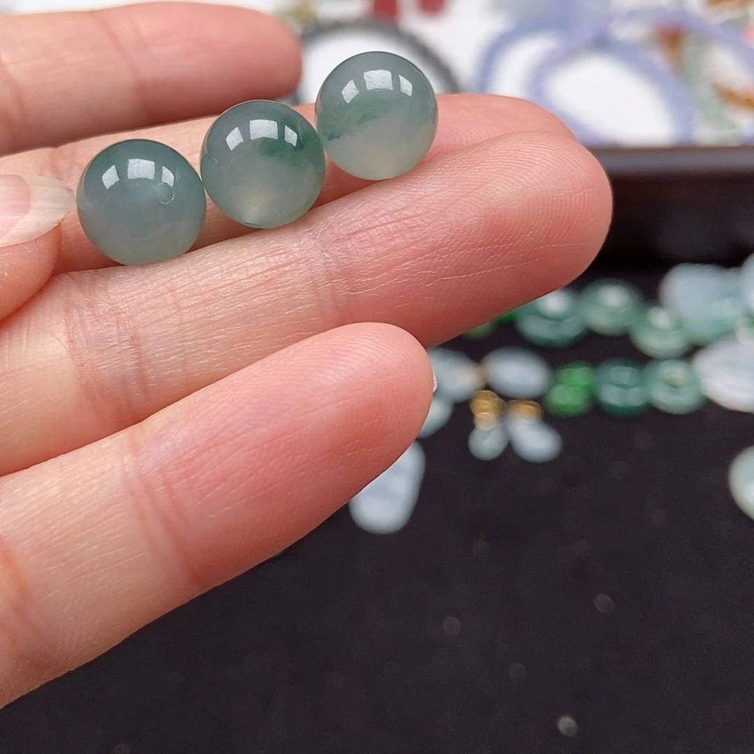 翡翠未镶嵌手串卡10