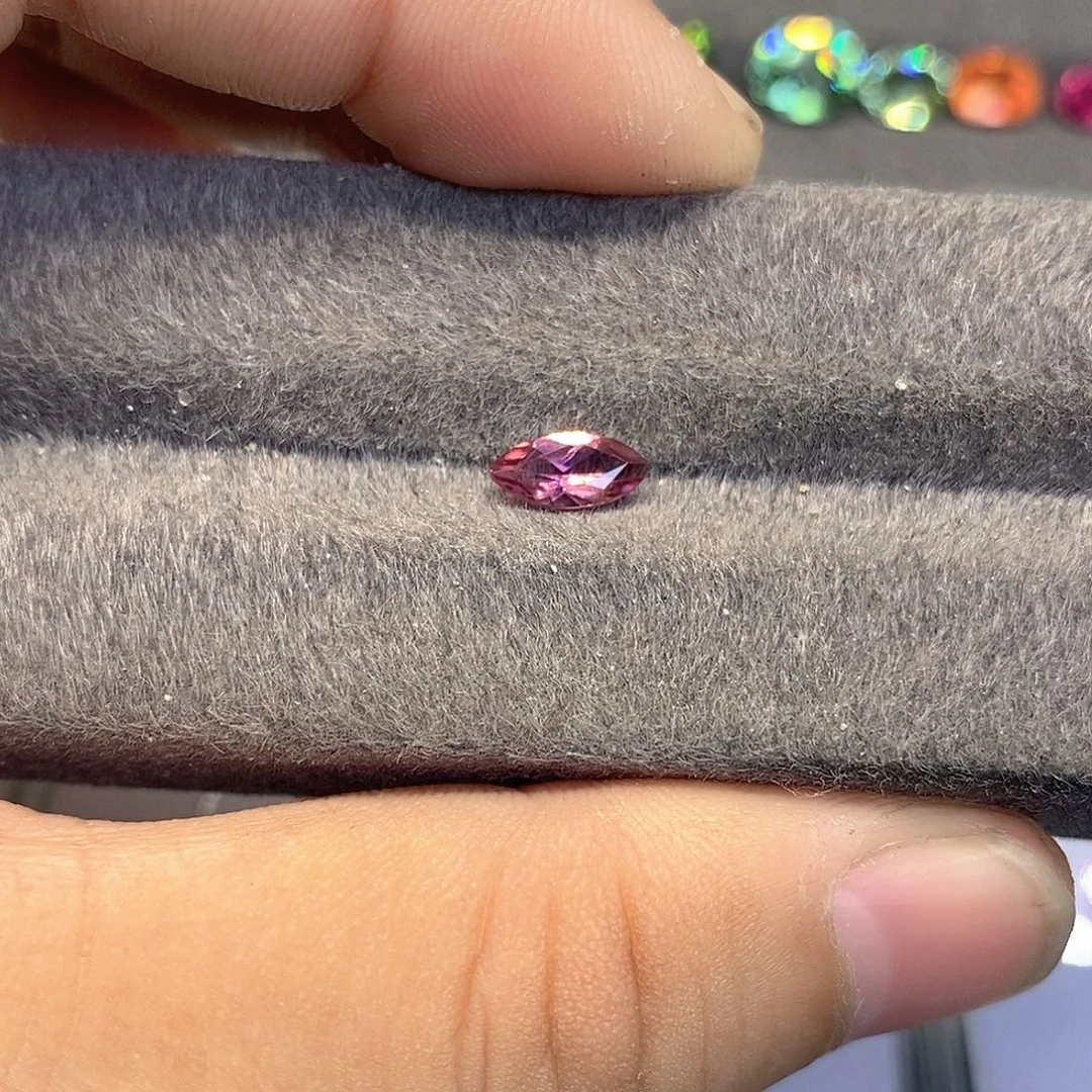 未镶嵌碧玺裸石碧玺