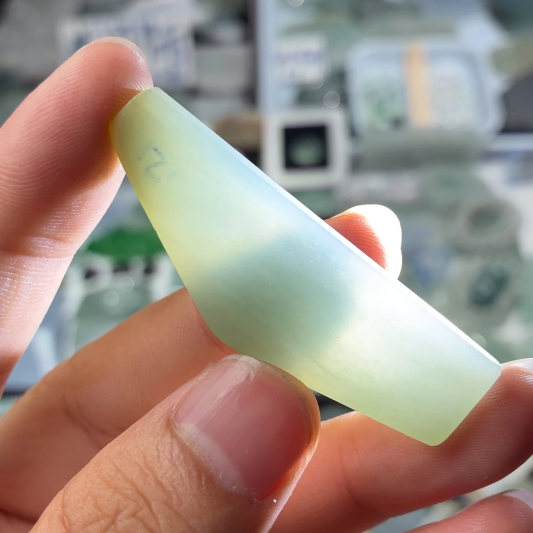 未镶嵌定制翡翠天然缅甸翡翠a货高糯化打底片料