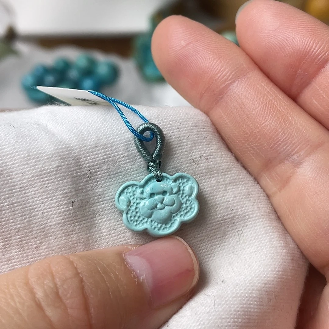 绿松石未镶嵌配饰