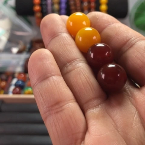 未镶嵌颈饰玛瑙/玉髓打***倔