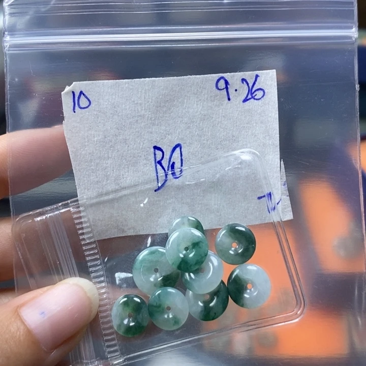 定制翡翠未镶嵌不退