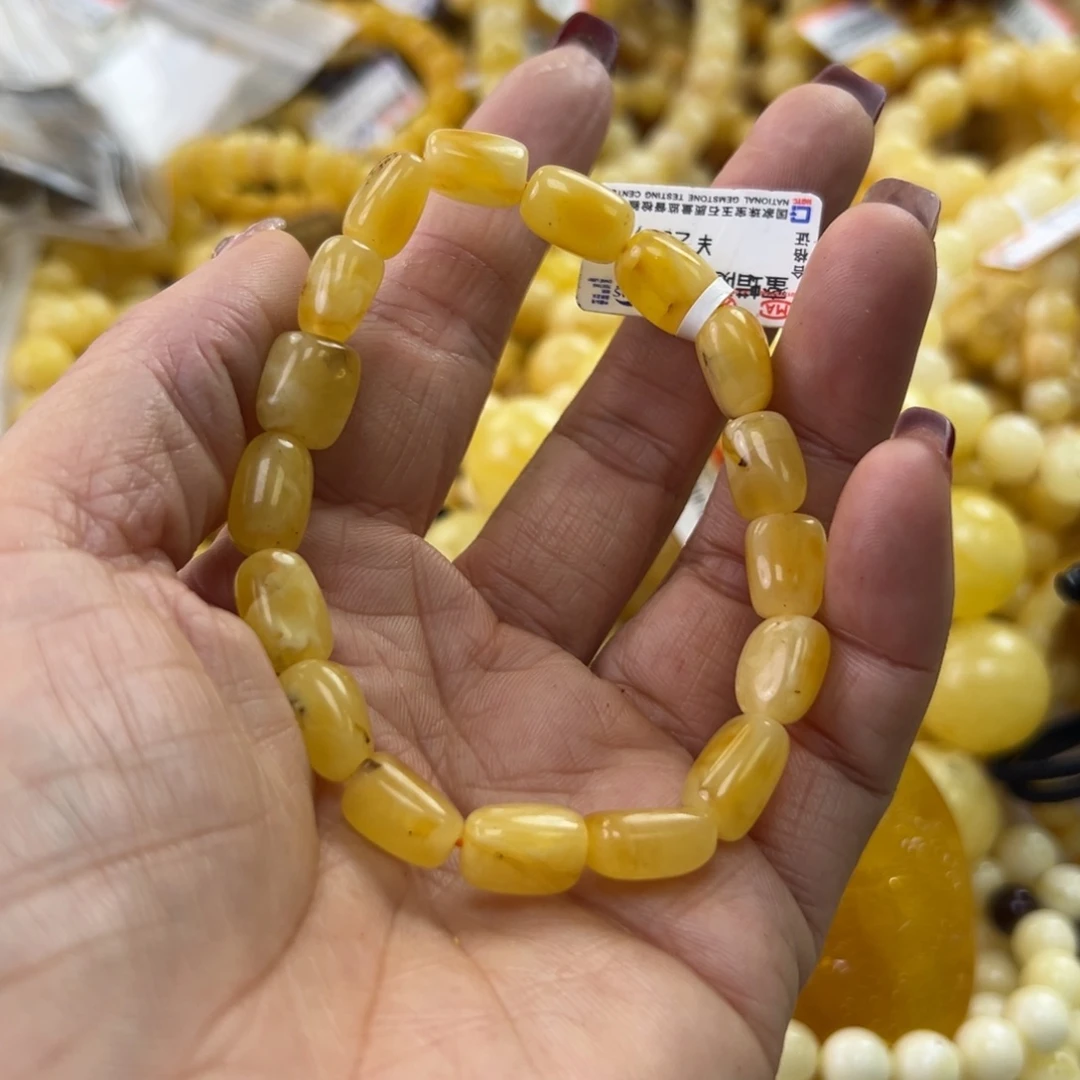 琥珀珠宝奇石未镶嵌