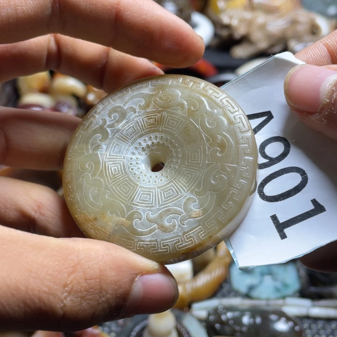 和田玉（糖玉）挂件未镶嵌