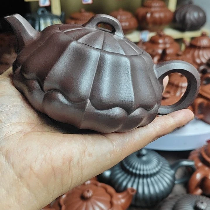 宜兴紫砂壶筋纹器半手工制作紫泥容量二佰六十Cc