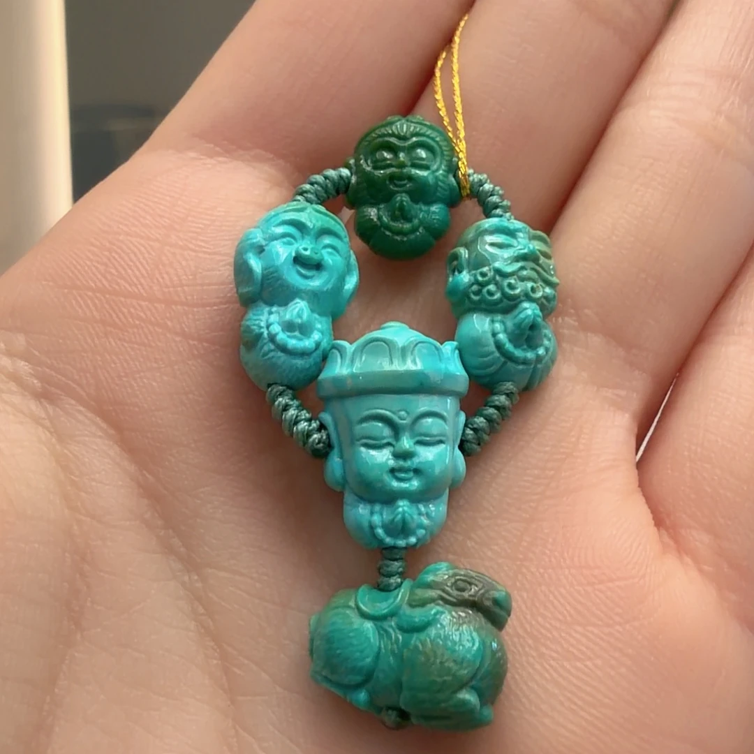 绿松石未镶嵌颈饰