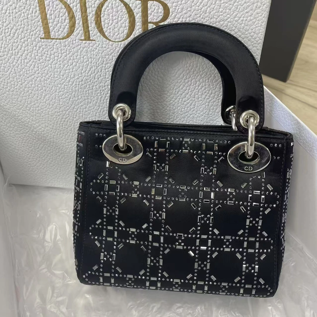 95新 DIOR/迪奥 缎面刺绣戴妃三格