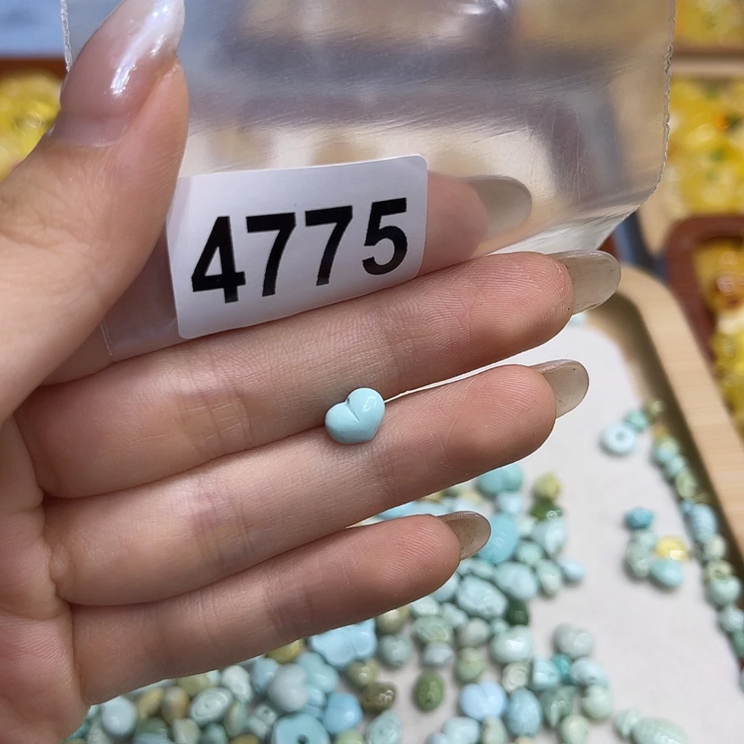 琥珀未镶嵌裸石蜜蜡