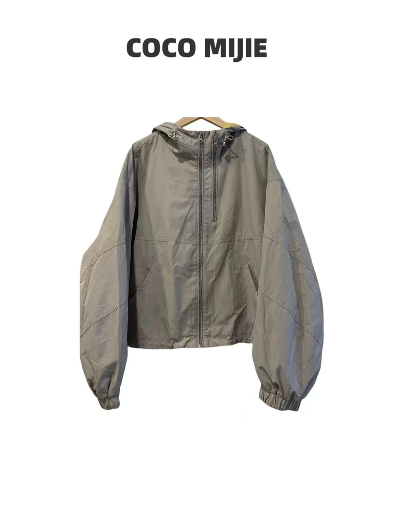 新款双拉链面料柔软舒适时尚外套