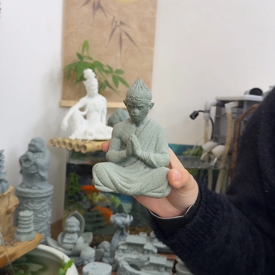 石材青砂石悟空双手合十