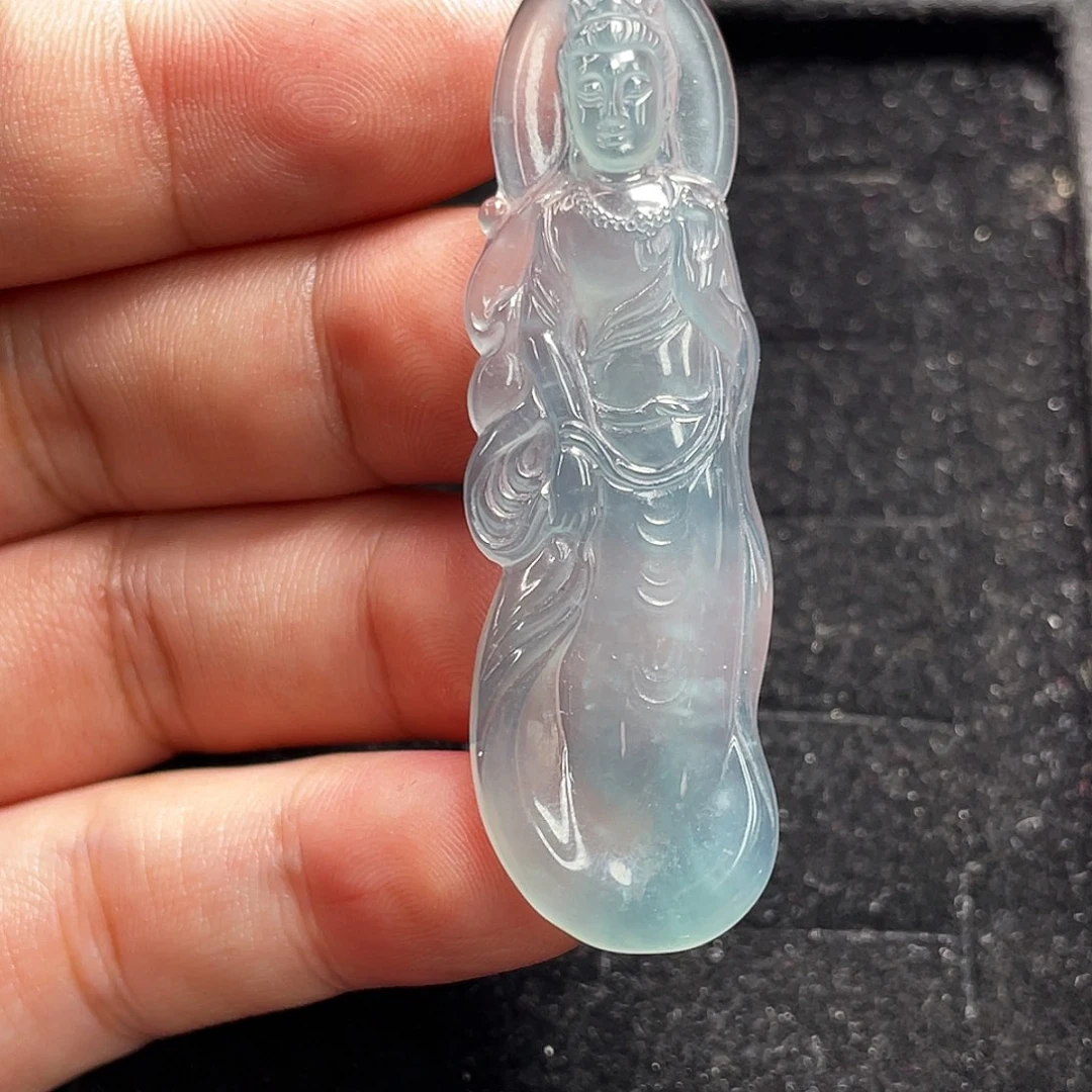 翡翠未镶嵌颈饰6，