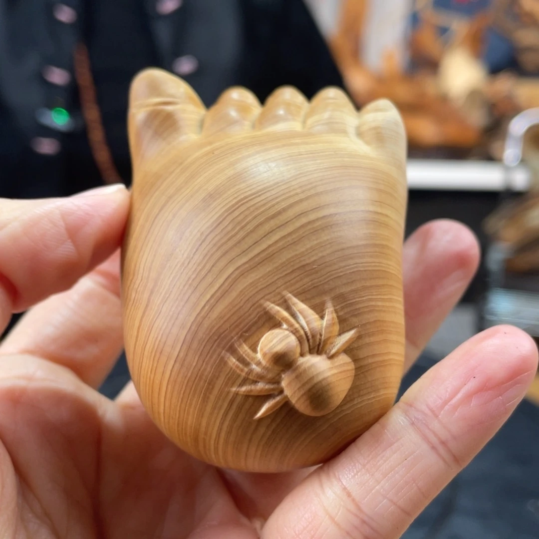 柏木（崖柏）手把件