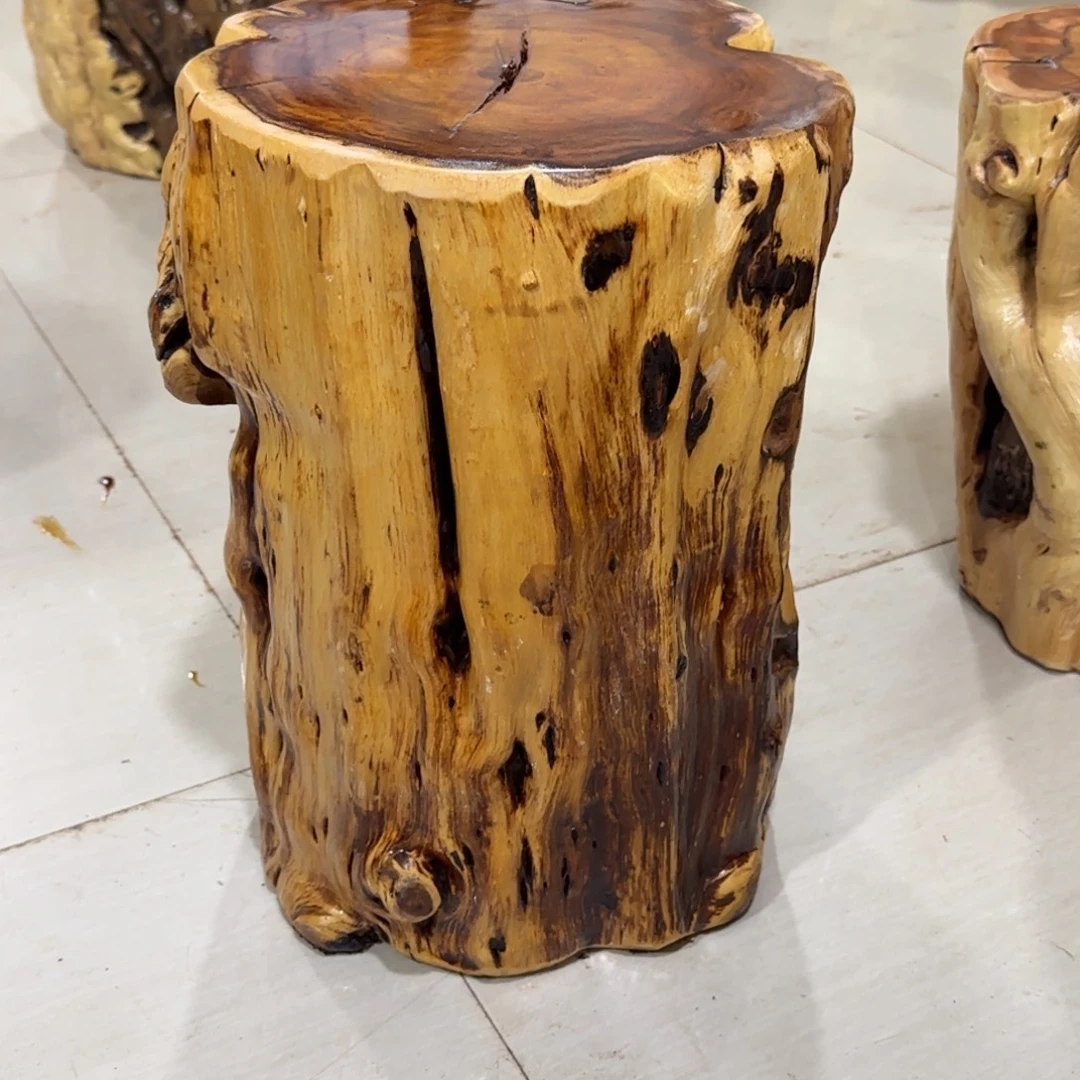 一***恼龙纹鸡心枣木手工艺品