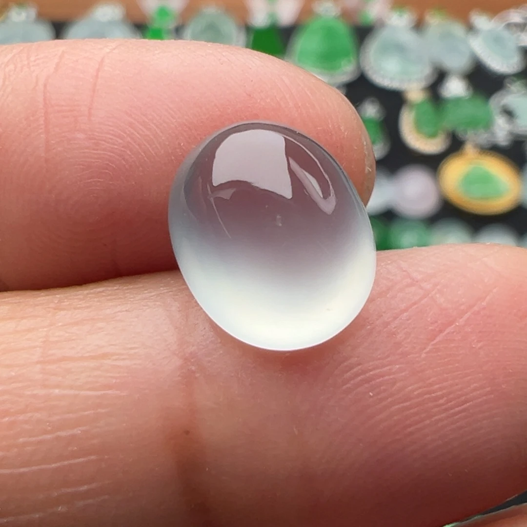 翡翠颈饰未镶嵌蛋10.4