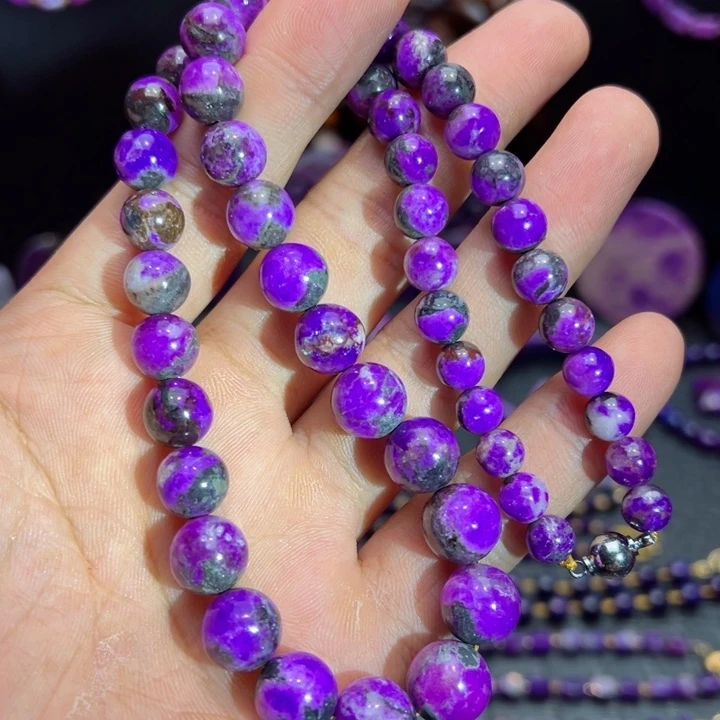 未镶嵌苏纪石（舒俱来）项链