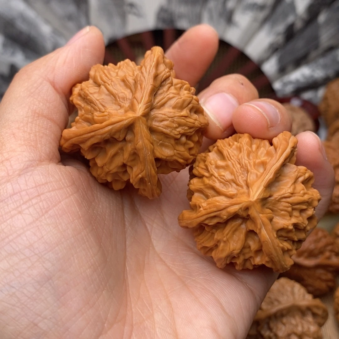 文玩核桃把件018号40盘山