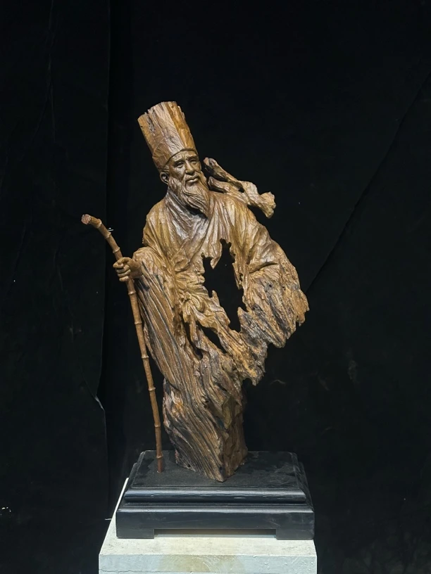 苏轼苏东坡楠木材质风化脱骨老料手工雕刻根雕桌面摆件