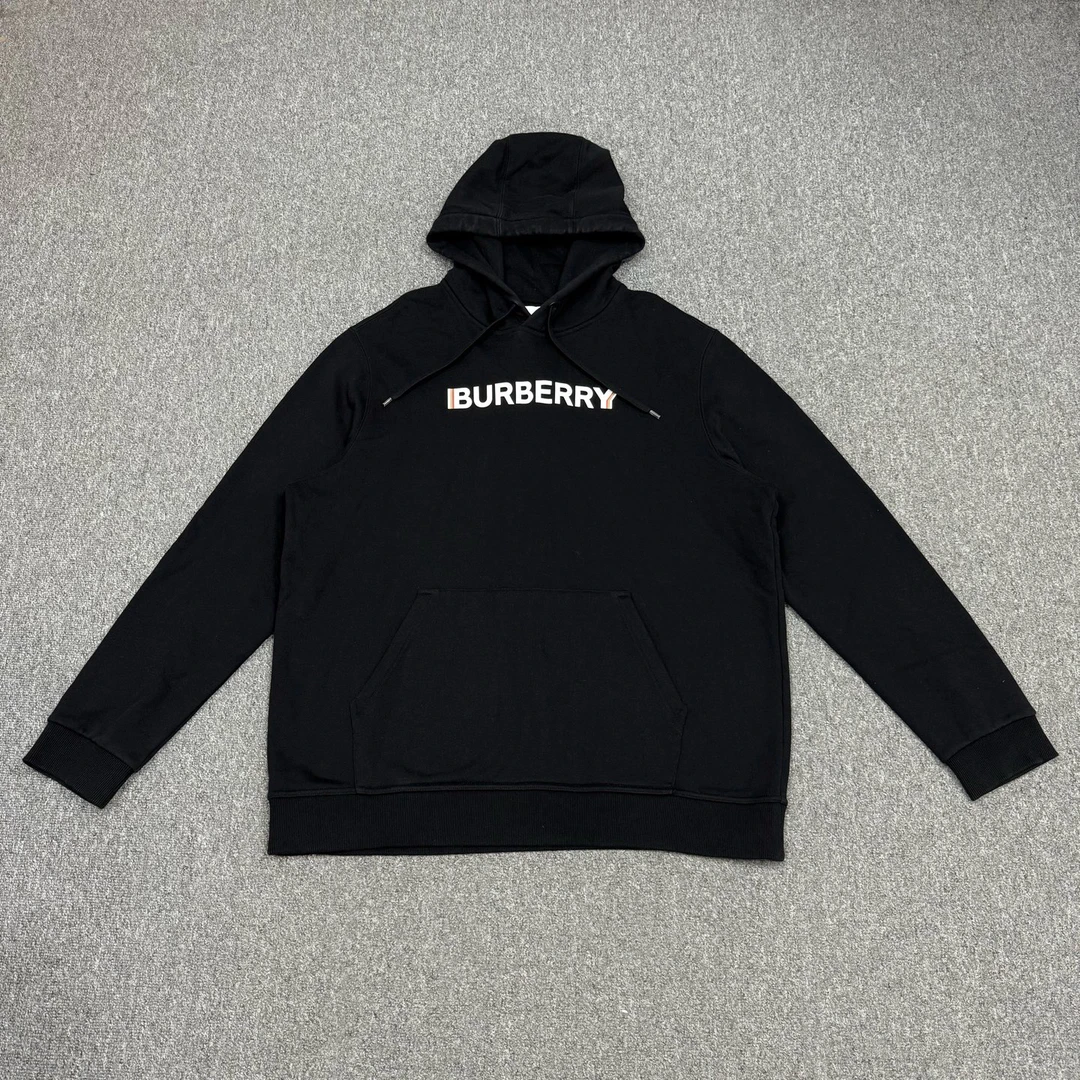 99新 BURBERRY/博柏利 16709567 新款黑色字母印花帽衫 XXL码99新