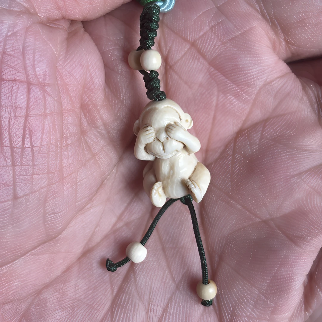 89b松山天然猛犸牙 十二生肖猴挂件 支持复检